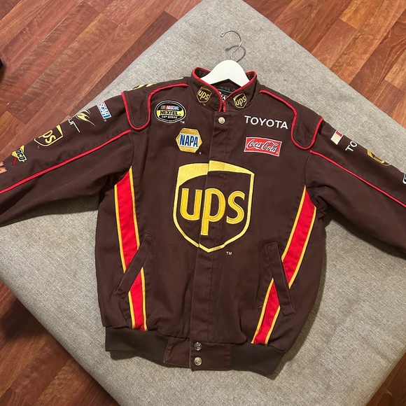 Jacket - Picture 2 of 4